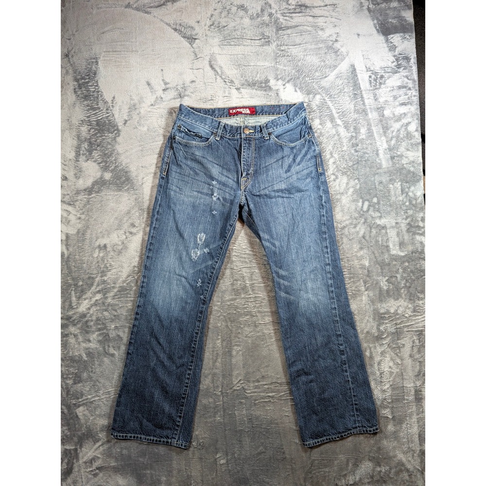 Express Jeans Kingston Mens 34x32 Medium Wash Bootcut Distressed Denim Blue